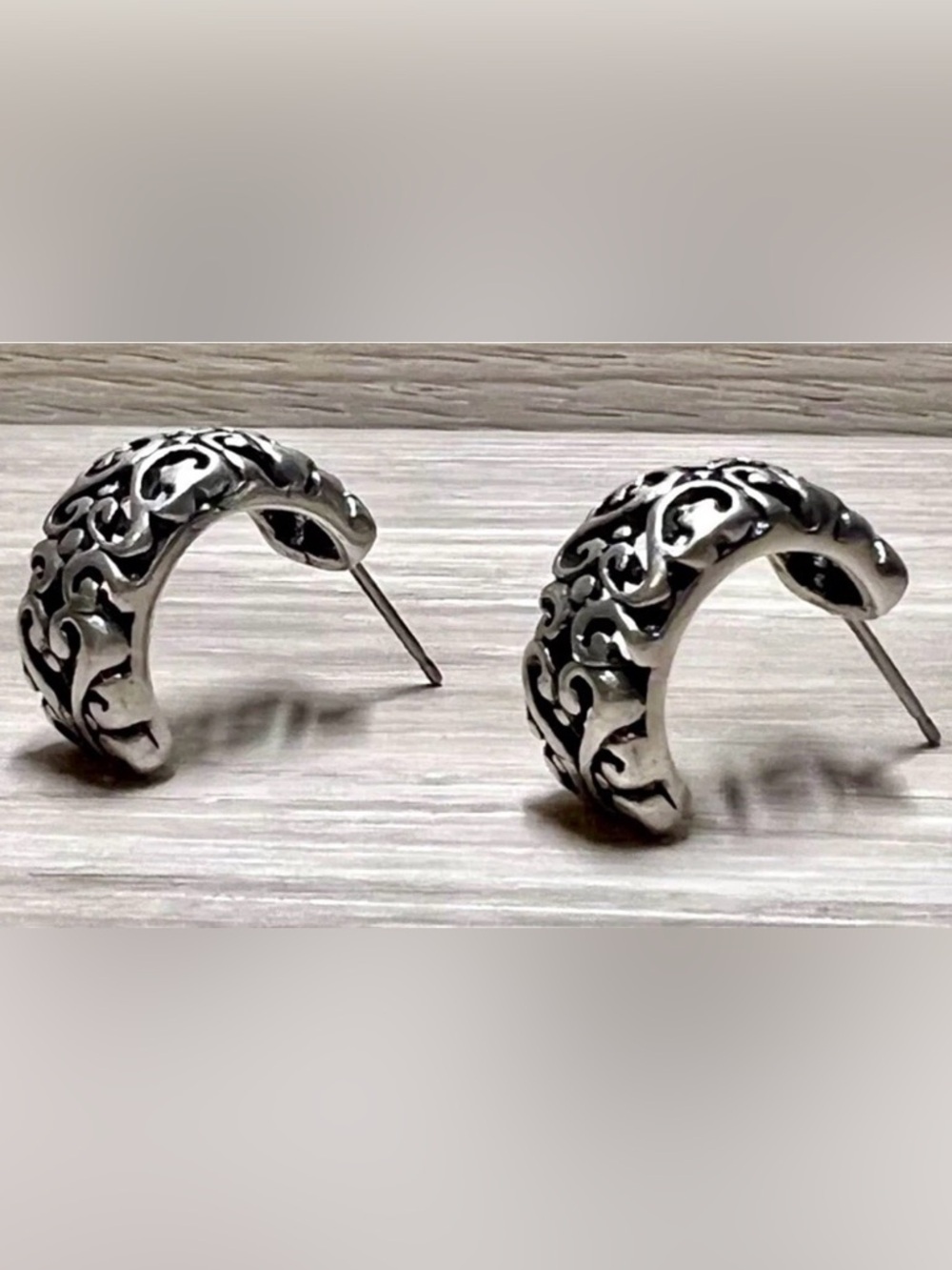 Vintage Designer Signed ATI Mexico Sterling Silver Curved Filigree Post Earrings